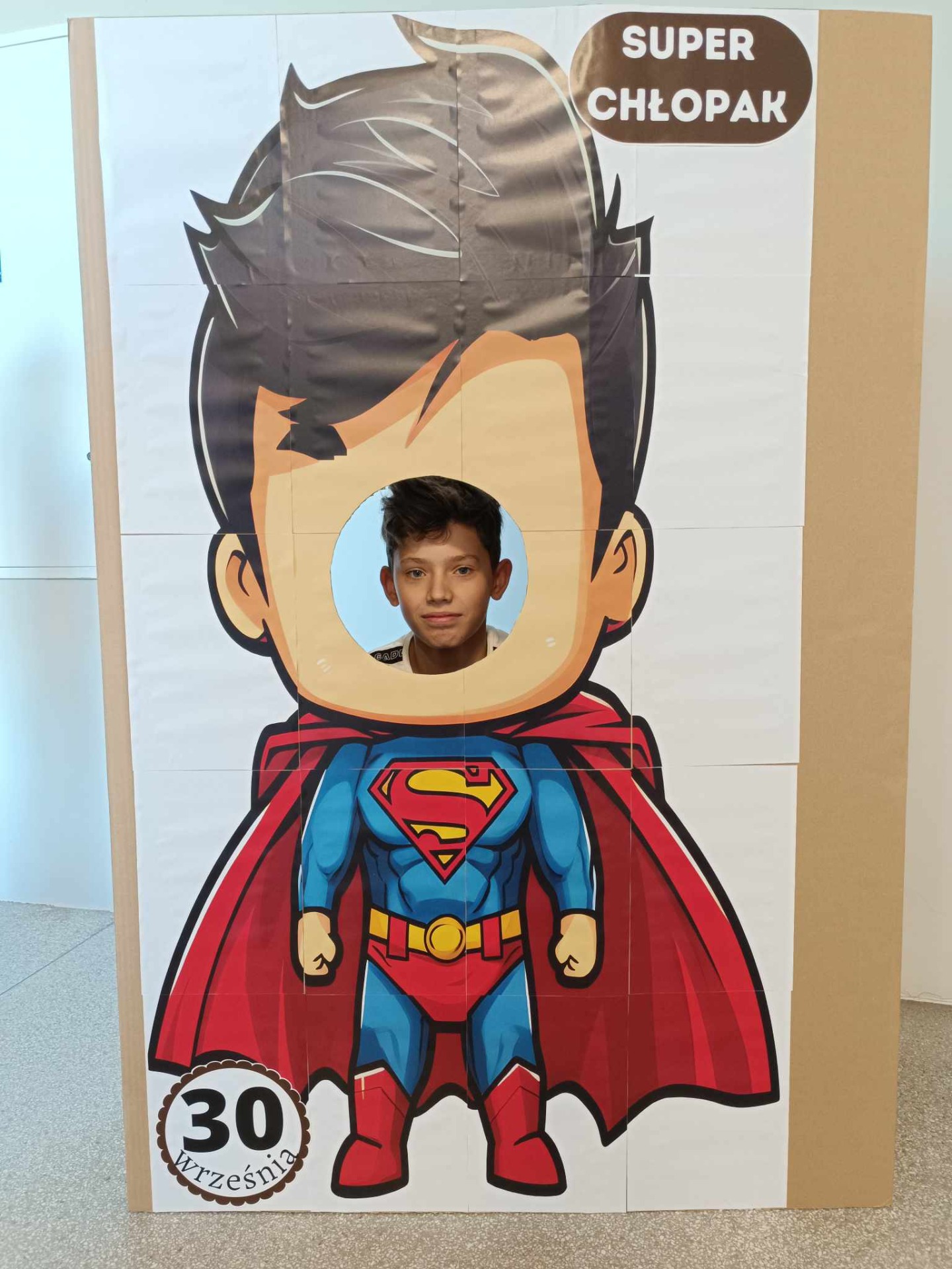 Super Chłopak "Dziesiątki" - Obrazek 4