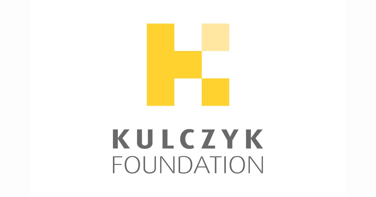 Placówka bierze udział w programie  „Podpaski w szkole dla każdej dziewczyny”  prowadzonym przez Kulczyk Foundation  i firmę Rossmann. - Obrazek 1