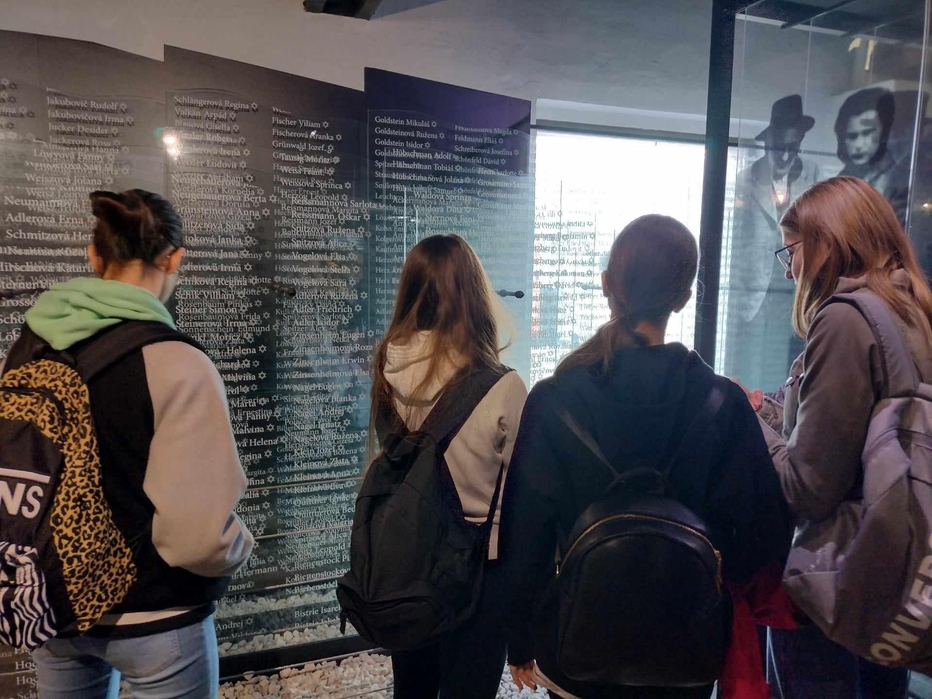 Exkurzia ôsmakov do Múzea holokaustu v Seredi - Obrázok 3
