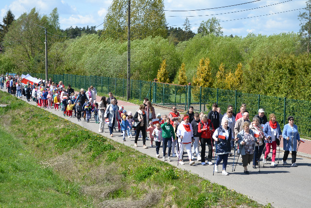 Nordic Walking dla Biało - Czerwonej - Obrazek 4
