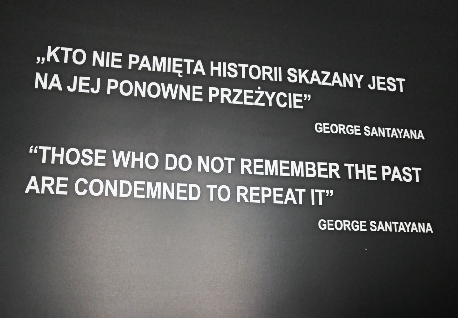,,Jedenaste. Nie bądź obojętny” – wizyta uczniów RST  w Miejscu Pamięci Państwowym Muzeum Auschwitz-Birkenau w Oświęcimiu - Obrazek 1