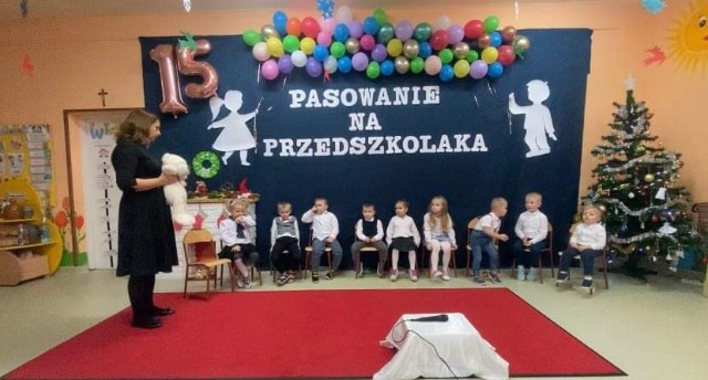 Pasowanie na przedszkolaka i 15 lecie przedszkola w Parszowie - Obrazek 4