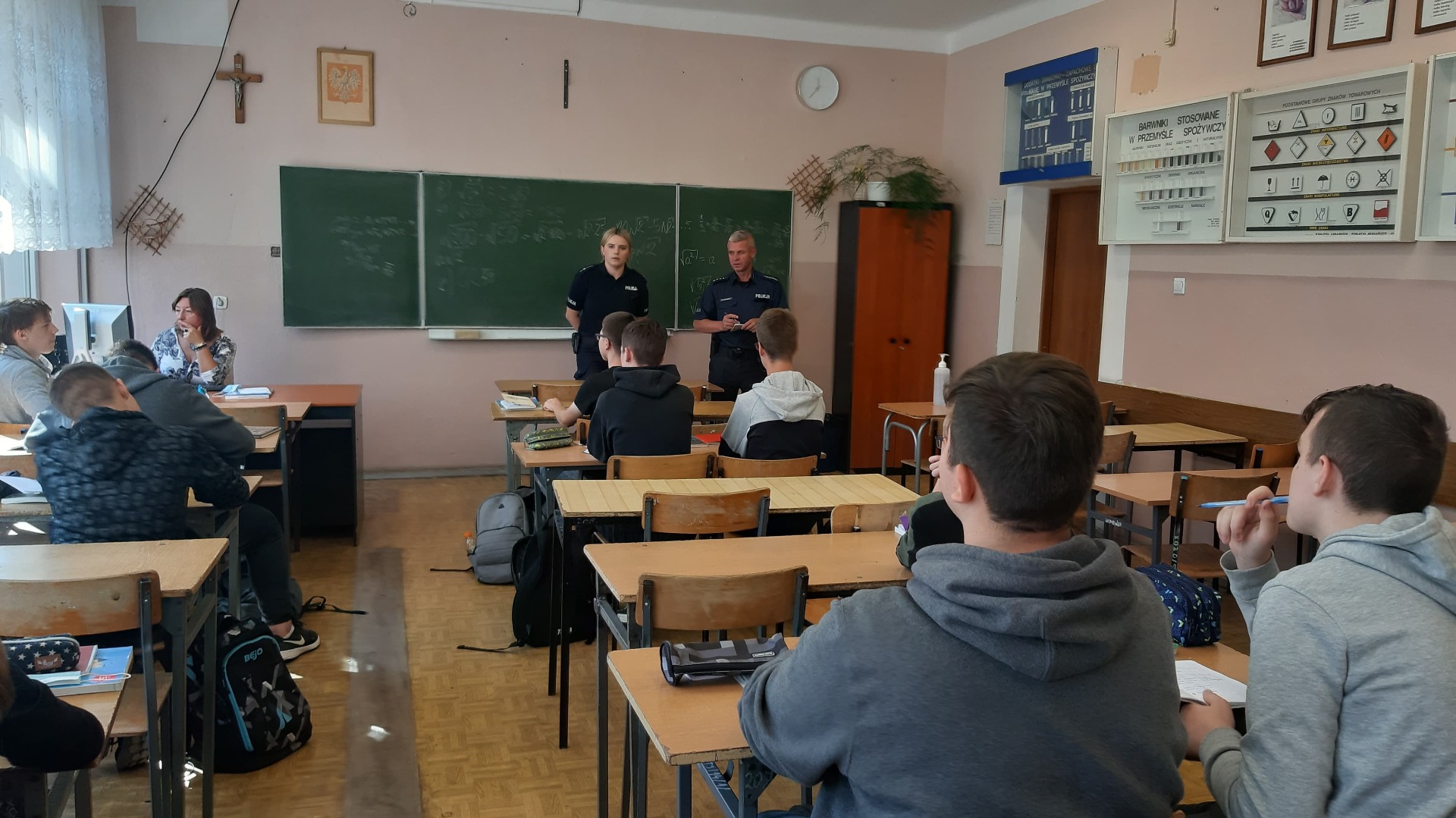 Spotkanie z przedstawicielami KPP w Sokołowie Podlaskim w sprawie przemocy psychicznej i fizycznej - Obrazek 1