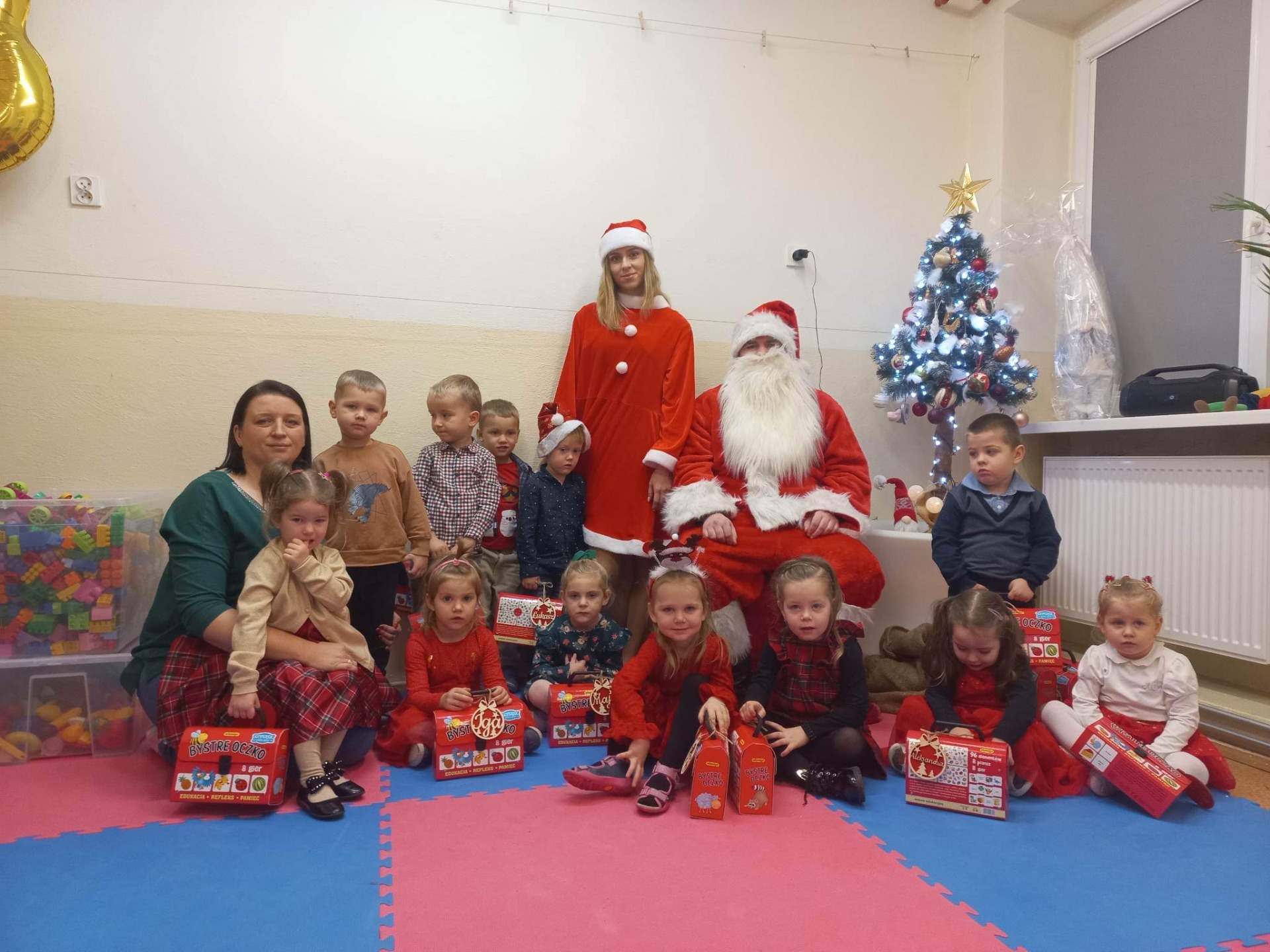 Wizyta Świętego Mikołaja w szkole i przedszkolu 2022 - Obrazek 2