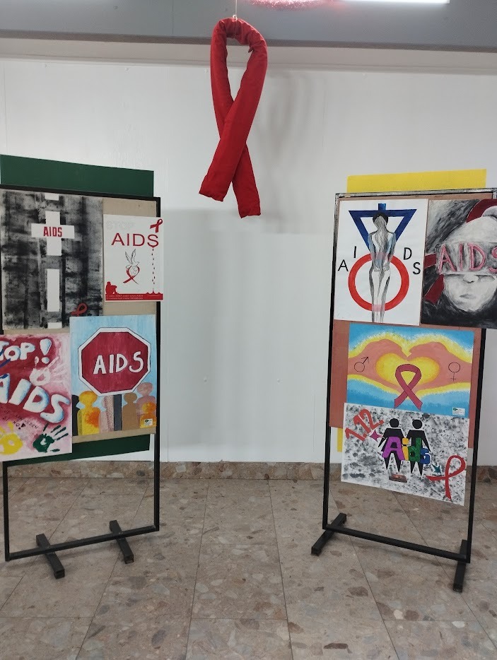 Vyhodnotenie prác našich žiakov na tému: Svetový deň boja proti AIDS - Obrázok 5