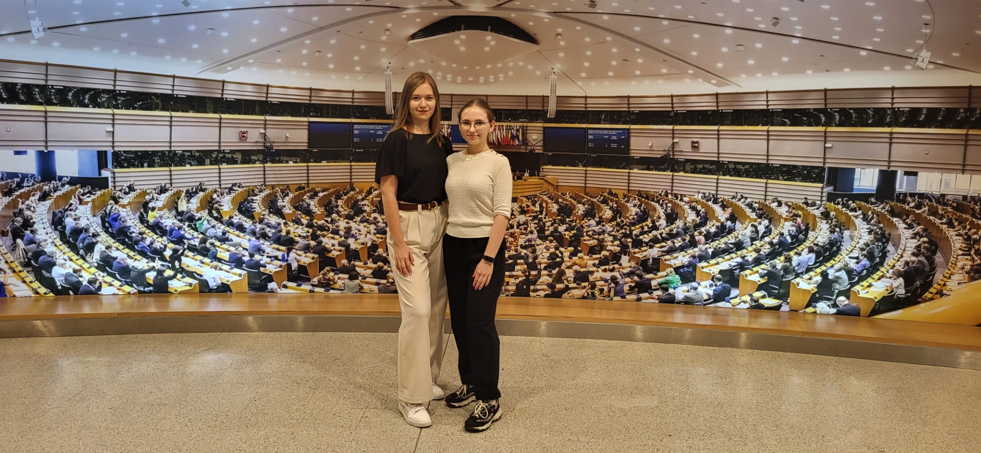 Kinga Ryska wzięła udział w wyjeździe studyjnym do Parlamentu Europejskiego - Obrazek 5