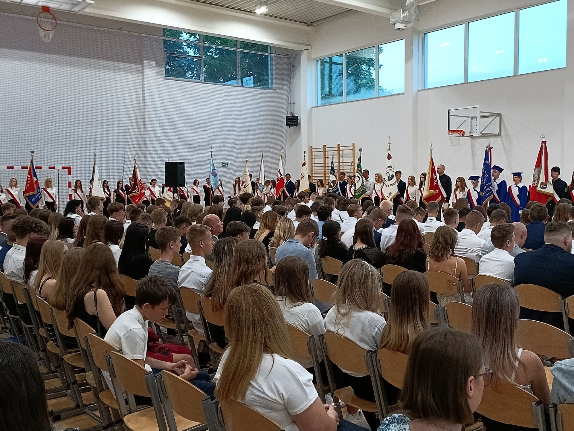 23 czerwca 2023 r. reprezentacja Powiatowego Zespołu Szkół w Chmielniku wzięła udział w Wojewódzkim Zakończeniu Roku Szkolnego w Łopusznie - Obrazek 6