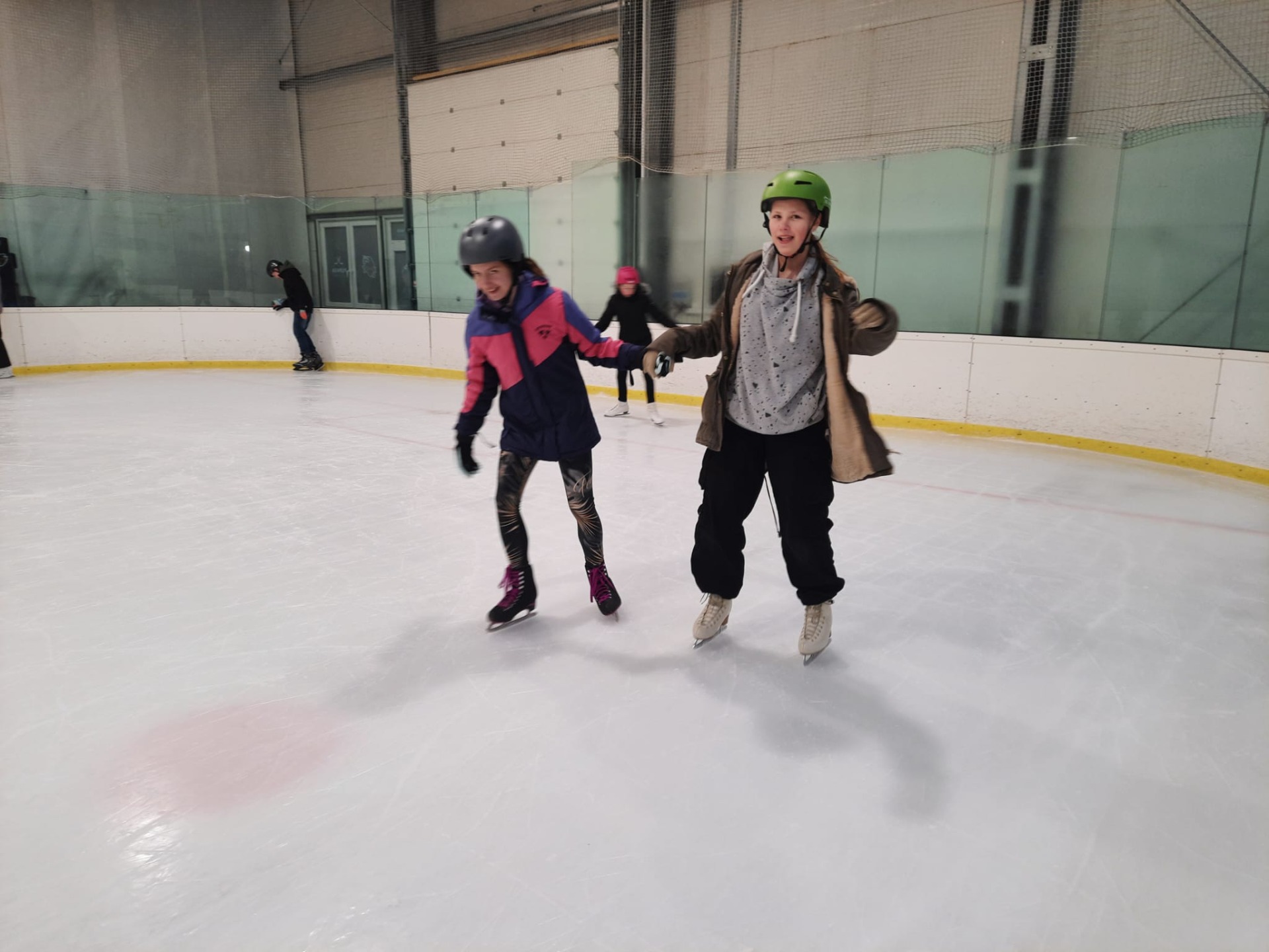 Užívame si korčuľovanie - Obrázok 1