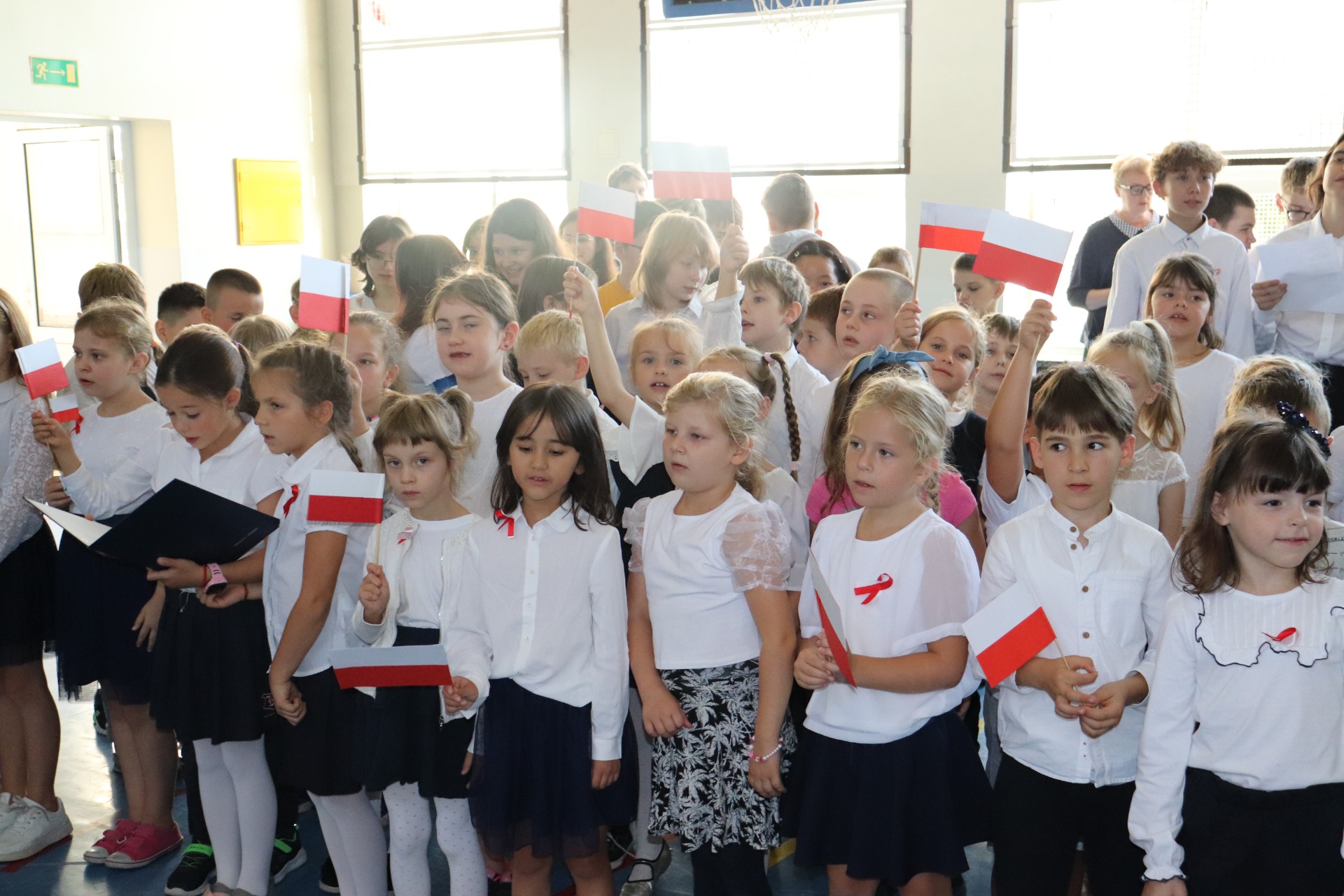 Akcja szkolna upamiętniająca 79. rocznicę zakończenia walk powstańczych na Mokotowie. - Obrazek 2